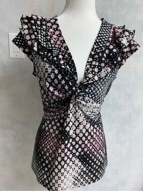 NWOT Dress Barn Gorgeous Black, Pink Geometric Design w/ Shimmer. Sleeveless